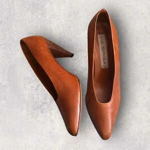 Via Spiga Women's Brown Pumps vintage size 8.5 made in Italy EUC